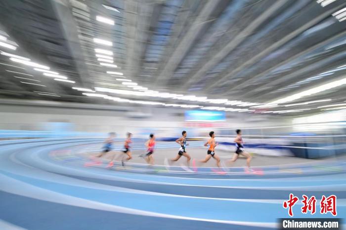 2024年全国室内田径锦标赛在天津收官：17岁艾力