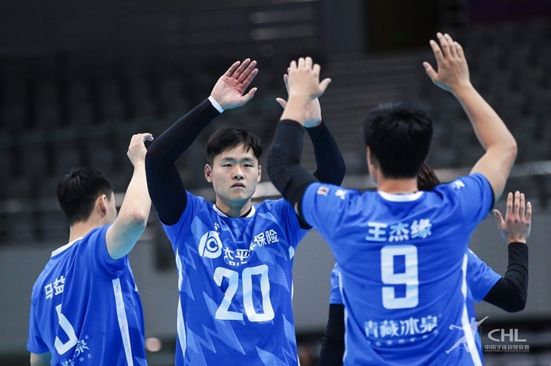 太平洋保险江苏队在苏州分站以33比30击败华体，