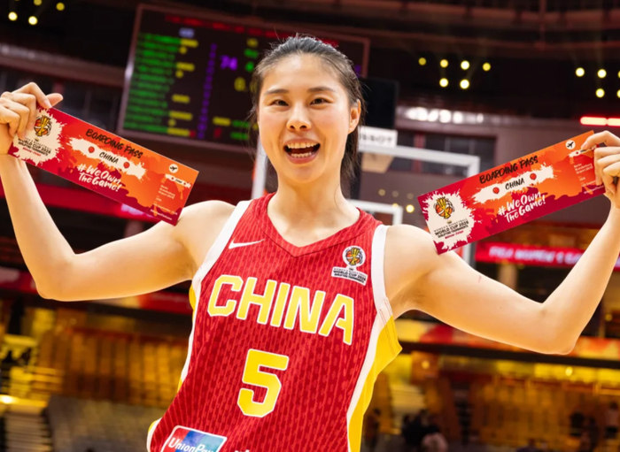 王思雨连砍9分助中国女篮提前锁定世界杯资格