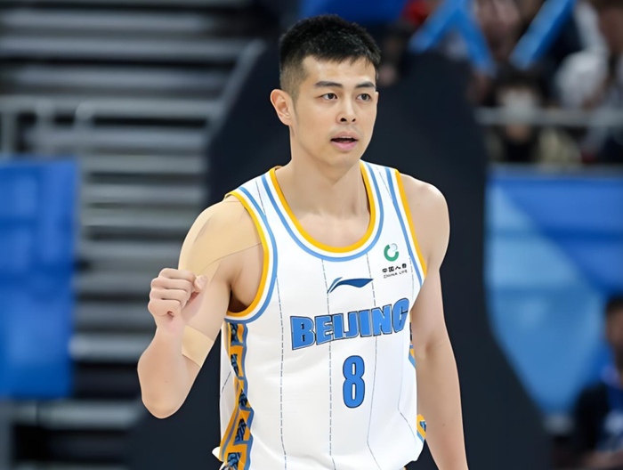 北京队遭广州逆转 球迷质疑球队实力