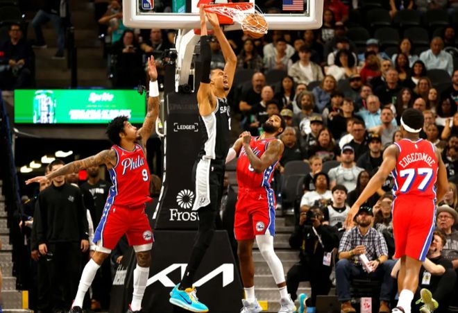 文班亚马伤退马刺大胜76人，MVP争夺战关键节点